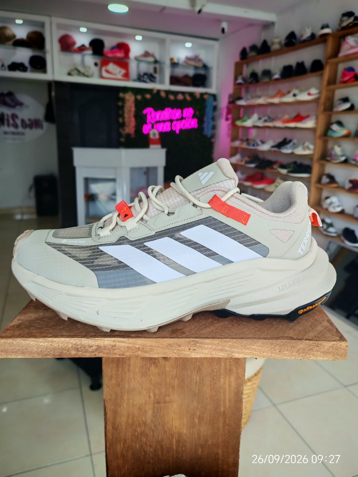 Tenis Dani